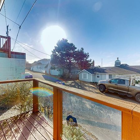 Depoe Bay Delight Villa Exterior photo